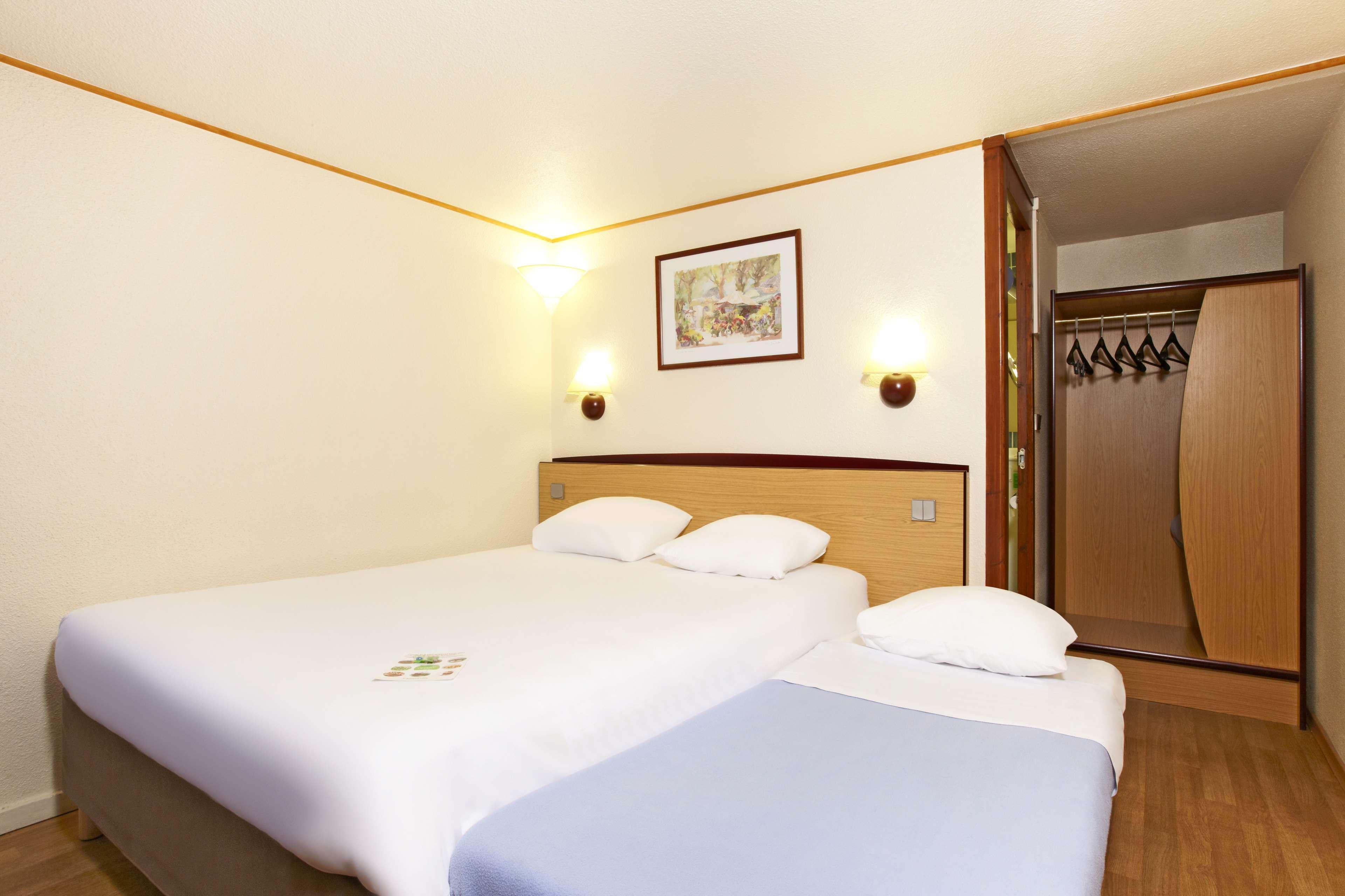 Campanile Bethune - Fouquieres-Les-Bethune Room photo